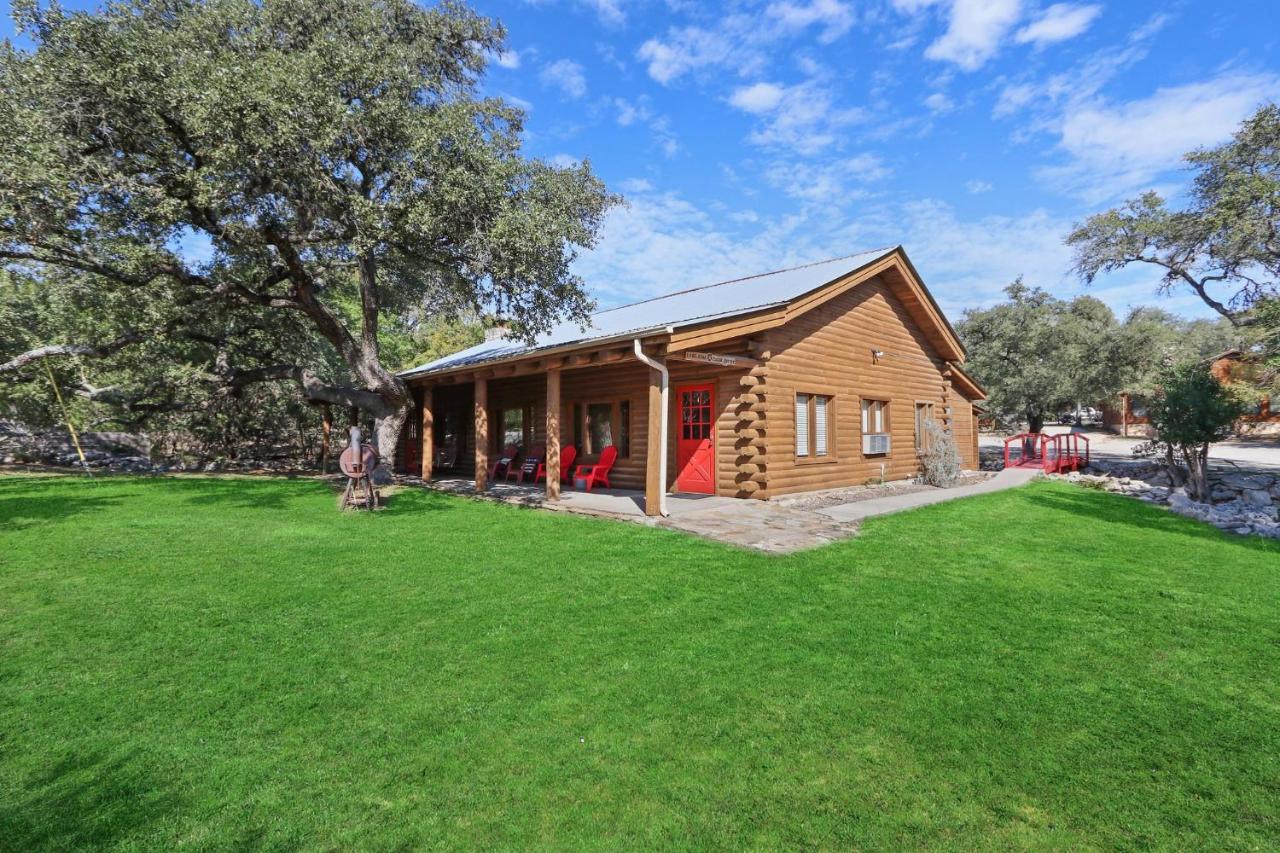 Wimberley Log Cabins Resort And Suites- Unit 3 מראה חיצוני תמונה