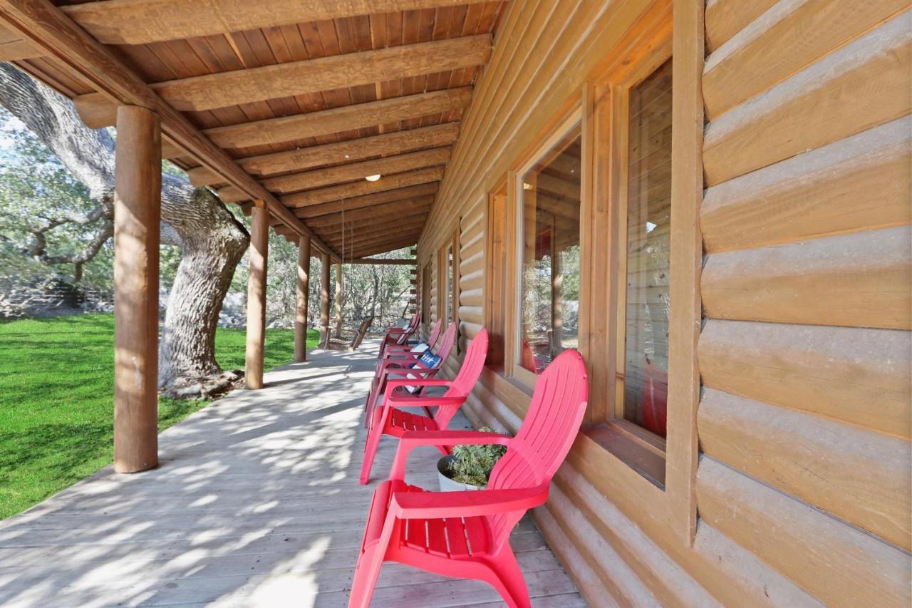Wimberley Log Cabins Resort And Suites- Unit 3 מראה חיצוני תמונה